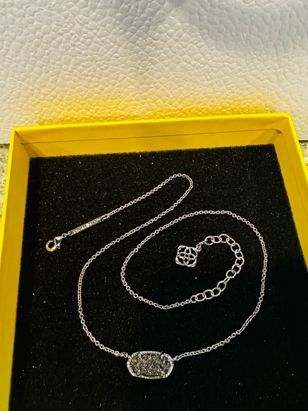 Kendra Scott - Black Natural Druzy Pendant